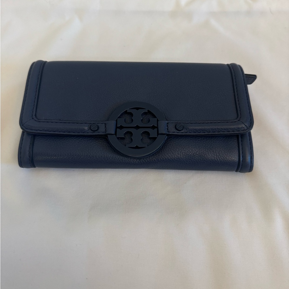 Tory Burch Amanda Envelope Continental Wallet